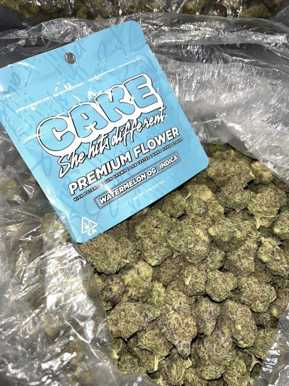 Cake brand premium flower